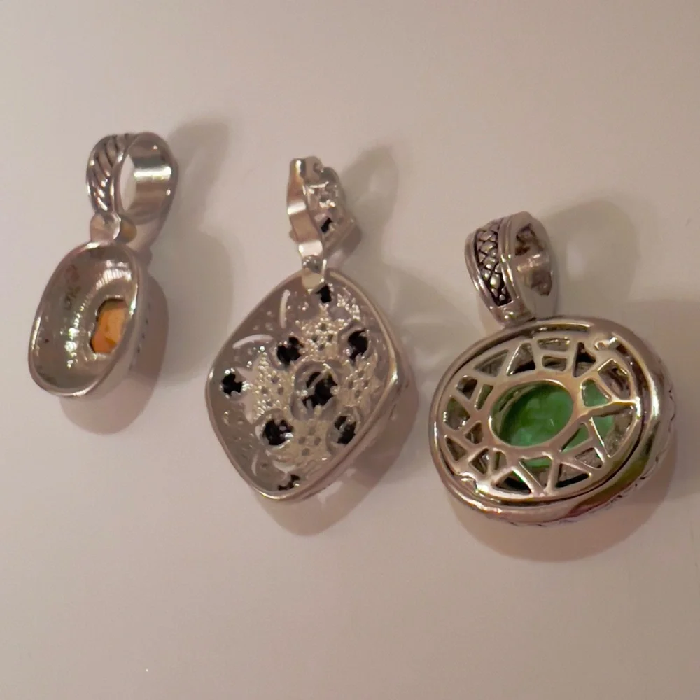 Lovely Pendant Bundle 🌼 - Picture 5 of 6